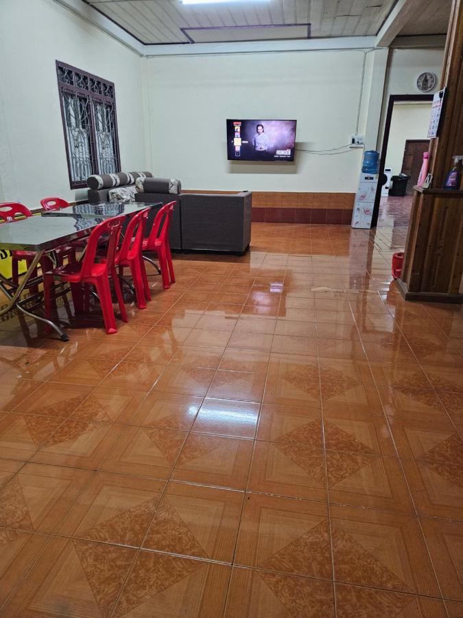Kai Lions International Hostel Paksong Exterior photo