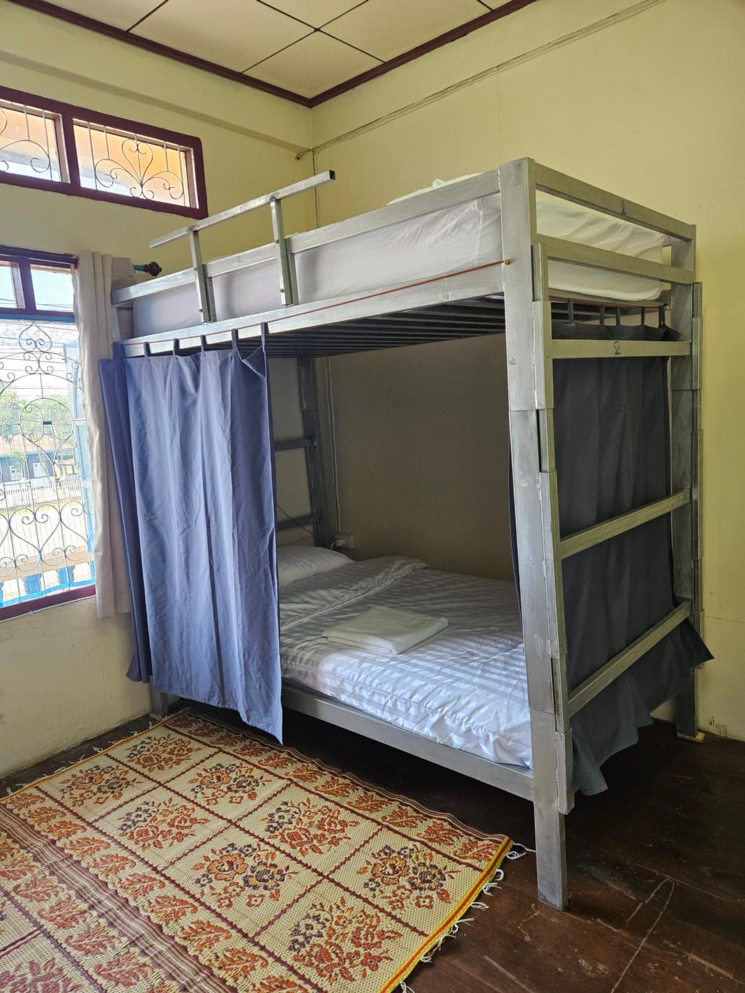Kai Lions International Hostel Paksong Exterior photo